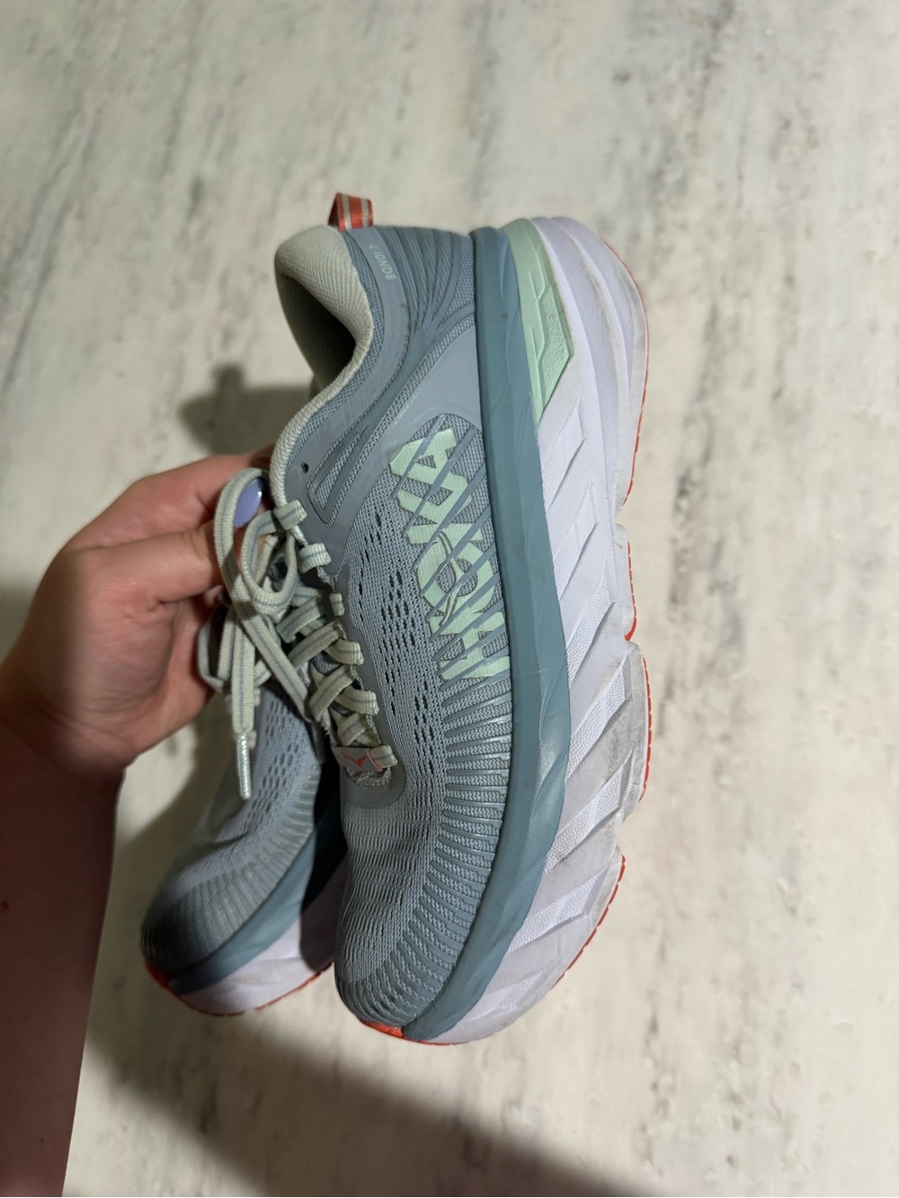 HOKA One One Bondi 7 Size 5